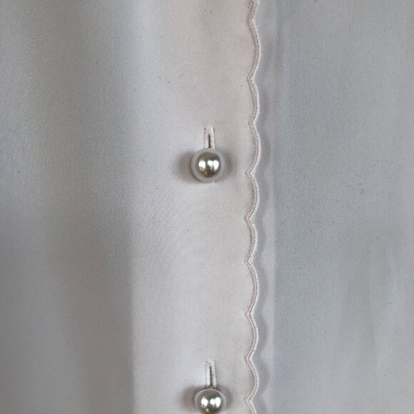 Koret Vintage 80s Cream Blouse: Size 16, Scalloped Eyelet Embroidery Detail - Picture 10 of 16